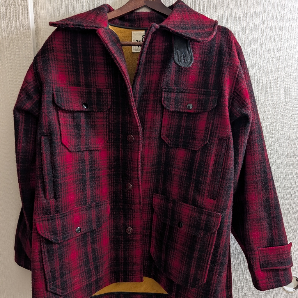 Vintage Men's Woolrich Red Buffalo Plaid Heavy Hunting Jacket Size 44